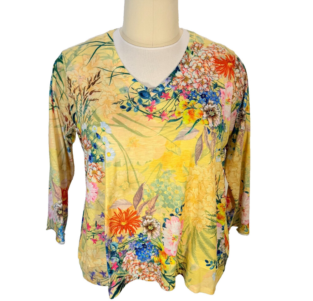 Concepts Tunic Top Women's XXXL Yellow Floral Beaded Accent V-Neck 3/4 Sleeve